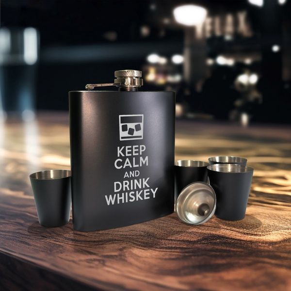 Набор черная фляга с рюмками "Keep calm and drink whiskey" , Крафтовая коробка BD-FLASK-291 фото