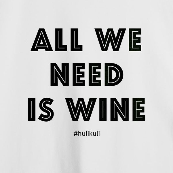 Футболка женская "All we need is wine" белая HK-57 фото