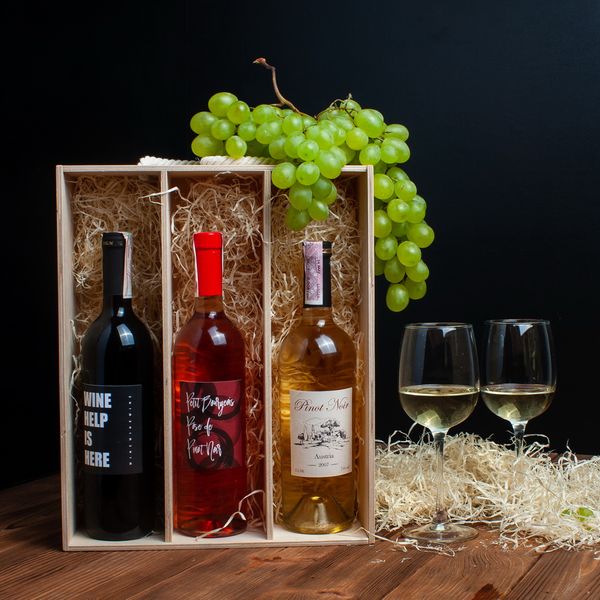 Коробка для вина на три пляшки "Because you can't drink flowers" BD-box-23 фото