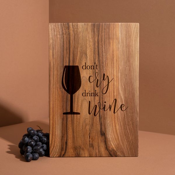 Дошка обробна M "Don't cry, drink wine" з горіха BD-wd-107 фото